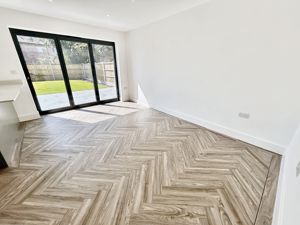 Dining area- click for photo gallery